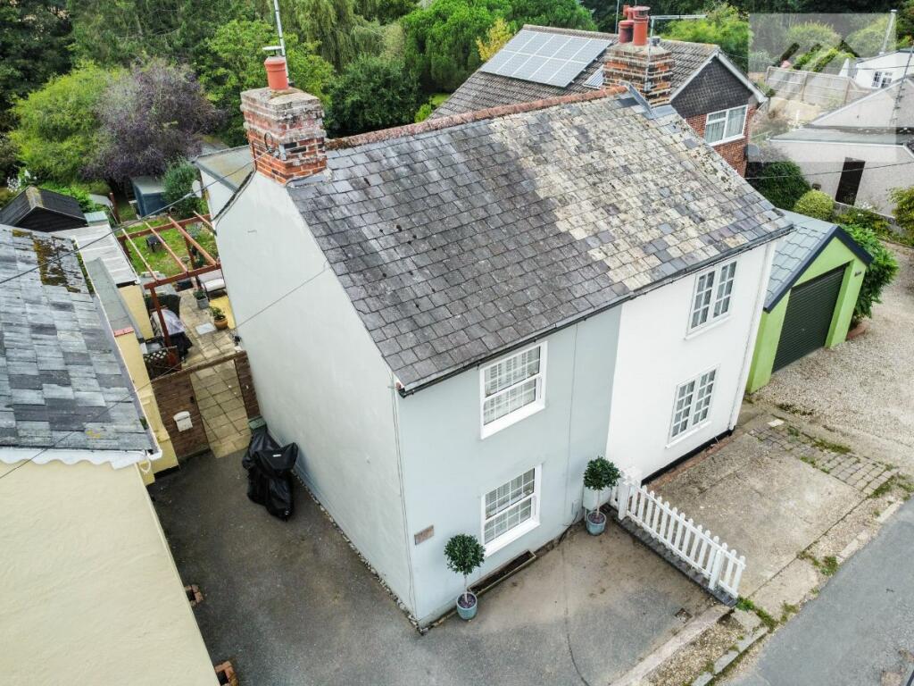 Additional property image - Tilkey Road, Coggeshall, Colchester