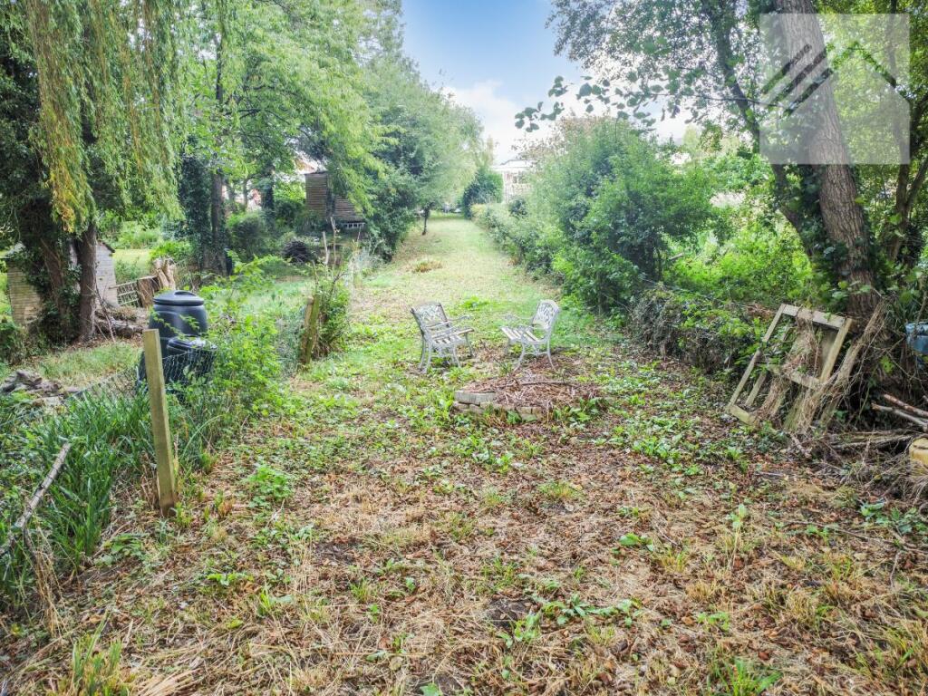 Additional property image - Tilkey Road, Coggeshall, Colchester