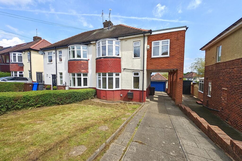 4 bedroom semidetached house for rent in Charnock Grove, Charnock