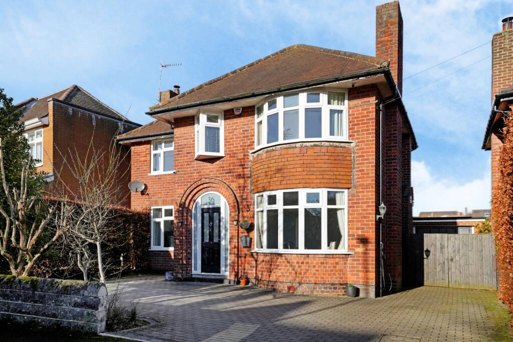 Main image of property: Heather Lea Avenue, Dore, Sheffield, S17 3DL