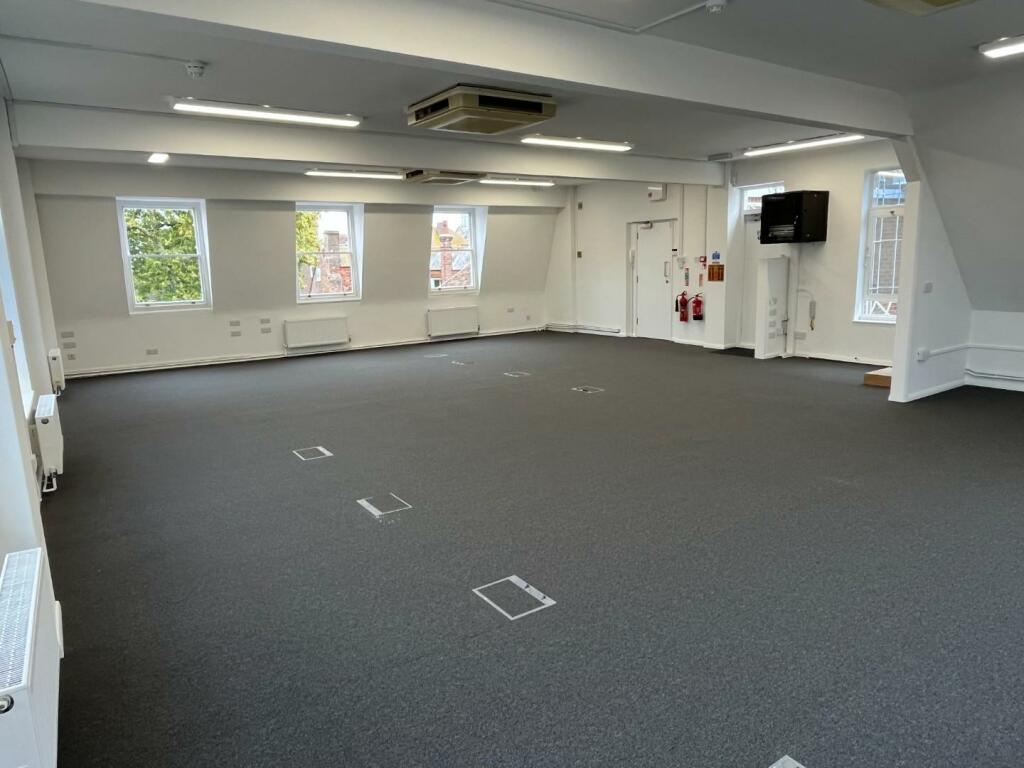 Additional property image - 81-82 Castle Street, Canterbury