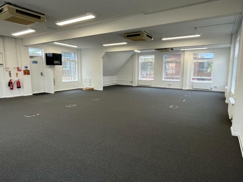 Additional property image - 81-82 Castle Street, Canterbury