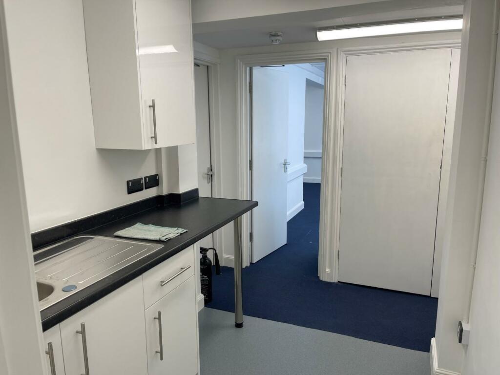 Additional property image - 10 Upper Bridge Street, Canterbury