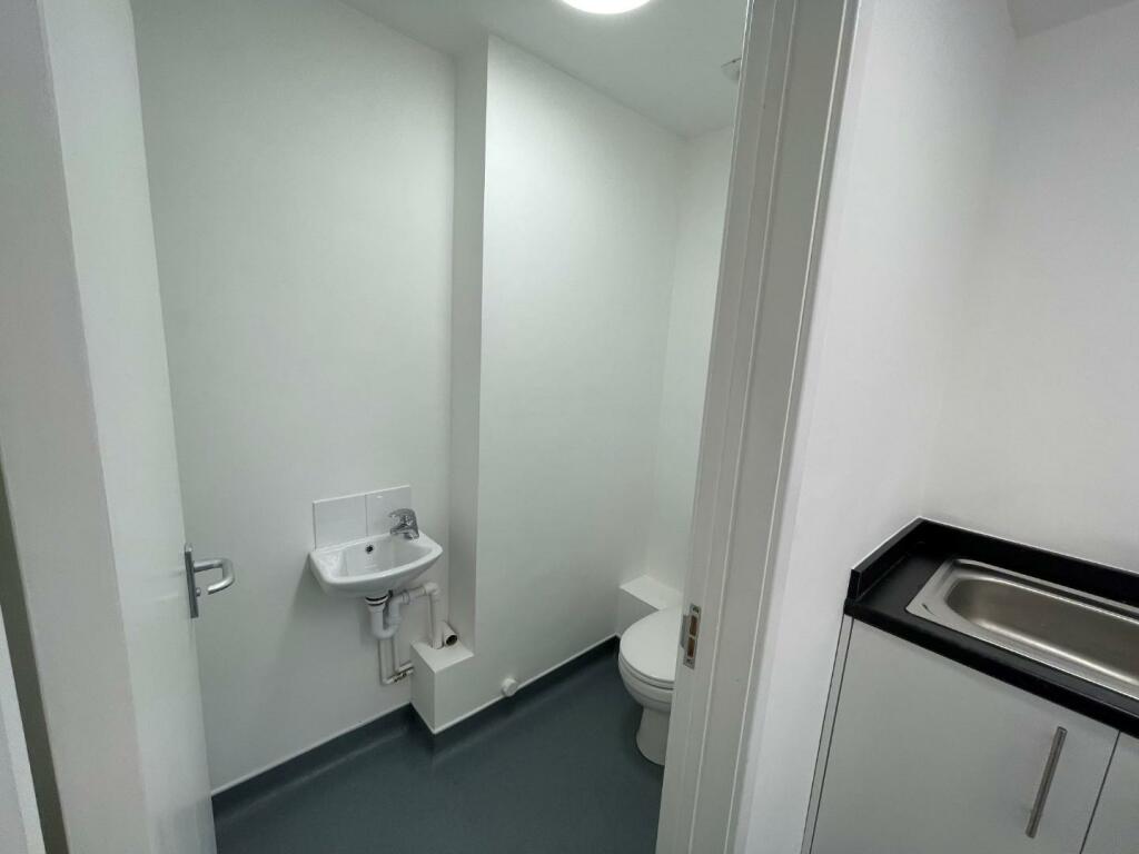 Additional property image - 10 Upper Bridge Street, Canterbury