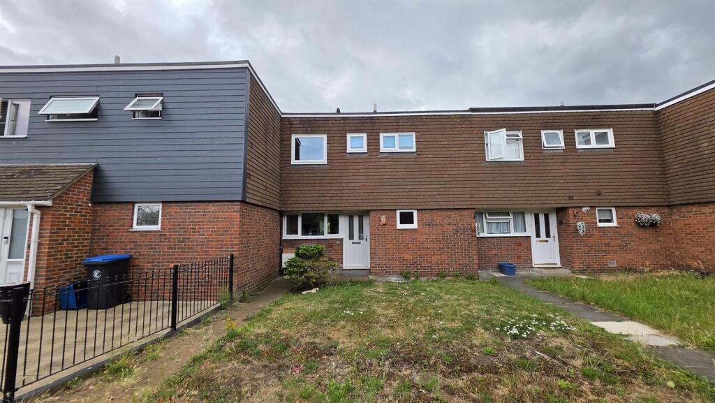 Main image of property: Cullings Court, Waltham Abbey