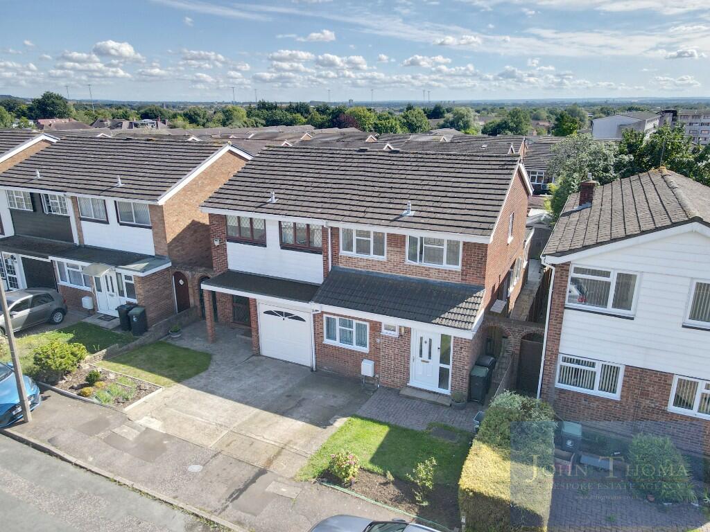 Main image of property: View Close, Chigwell, Essex, IG7