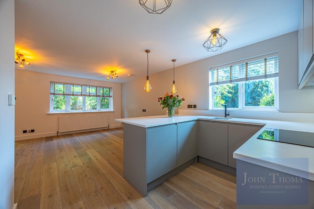Main image of property: Garnon Mead, Coopersale, Epping, CM16