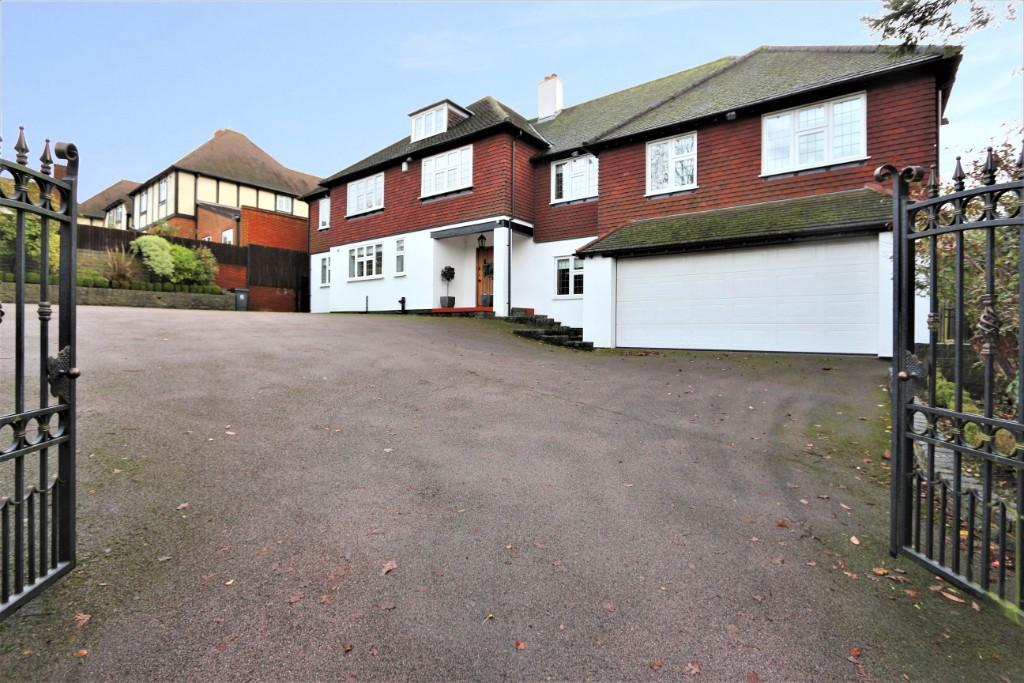 Houses For Sale In Crossfields Loughton Essex at Sherrie Berger blog