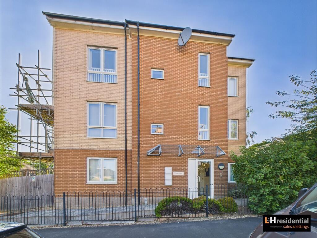 Main image of property: Studio Way, Tracy Court, WD6