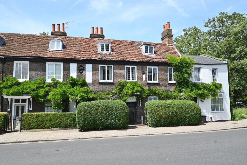 Main image of property: High Street, Teddington