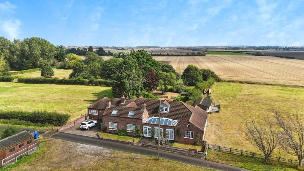 Main image of property: Sproatley Road, Flinton,  HU11 4NE
