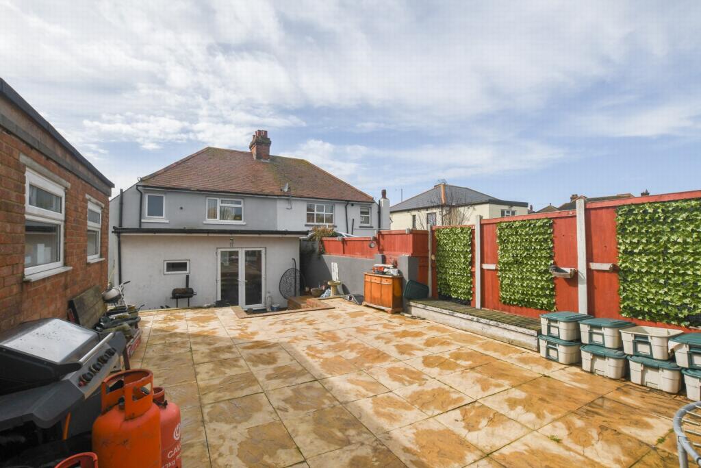 3 Bedroom Semi Detached House For Sale In Margate Road Ramsgate Ct12