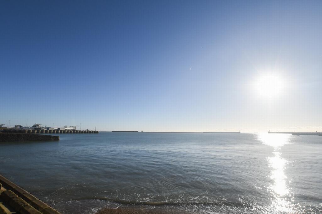 Additional property image - The Gateway, Dover, CT16