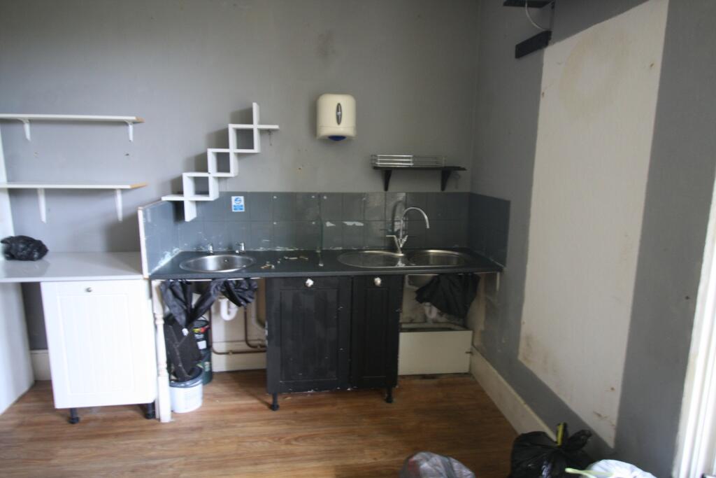 Additional property image - West Terrace, Folkestone, CT20