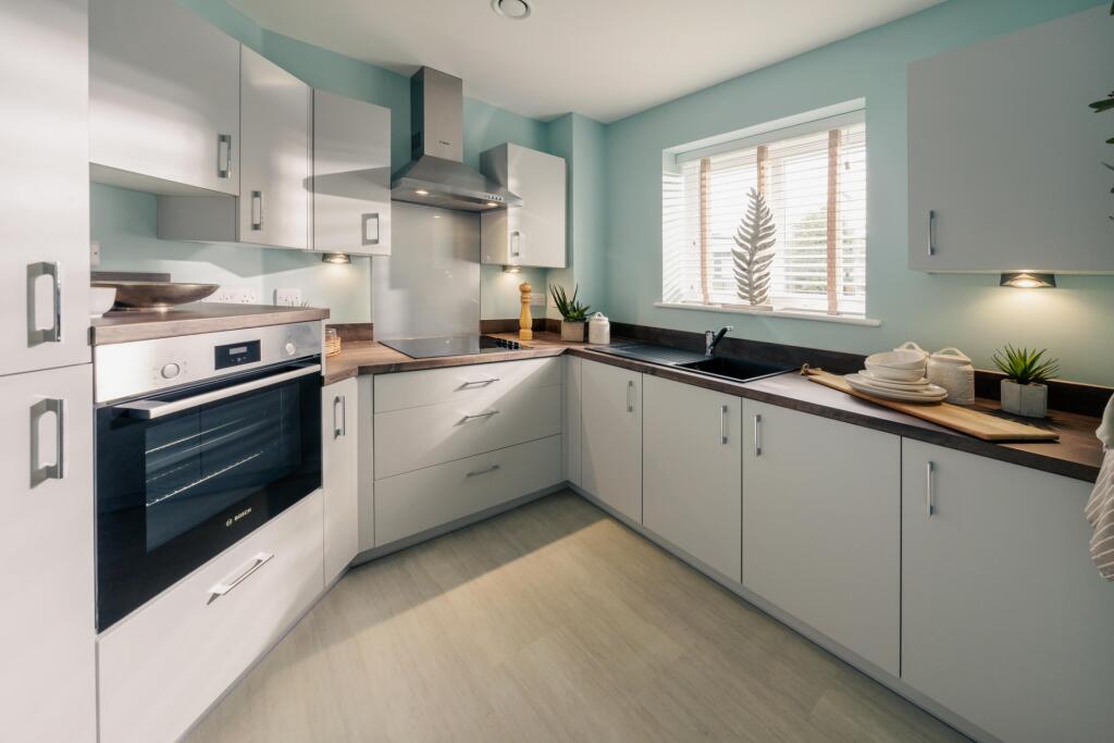 Additional property image - Charlton Green, Dover, CT16