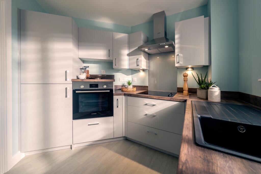 Additional property image - Charlton Green, Dover, CT16