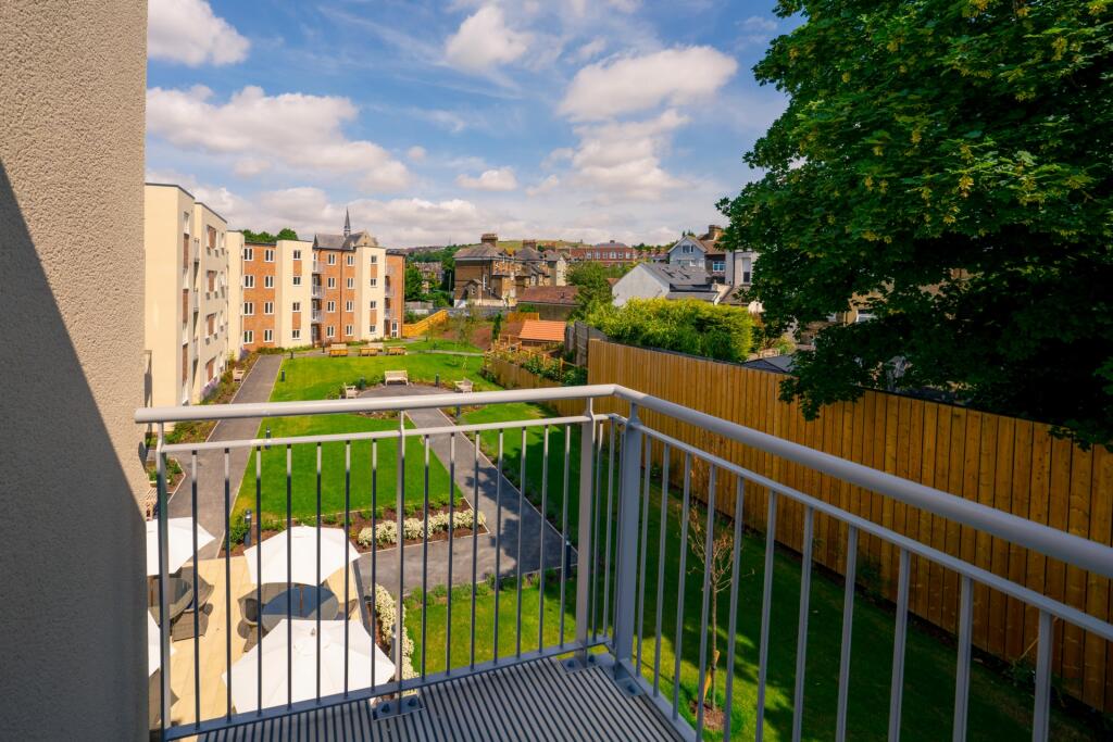 Additional property image - Charlton Green, Dover, CT16