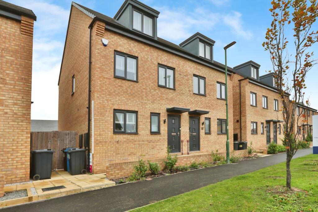 Main image of property: Richmond Lane, Kingswood, Hull, East Riding of Yorkshire, HU7 3JZ