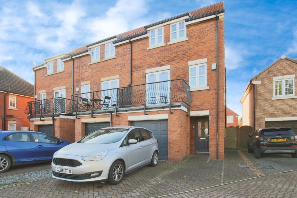 Main image of property: Pools Brook Park, Hull, HU7 3GE