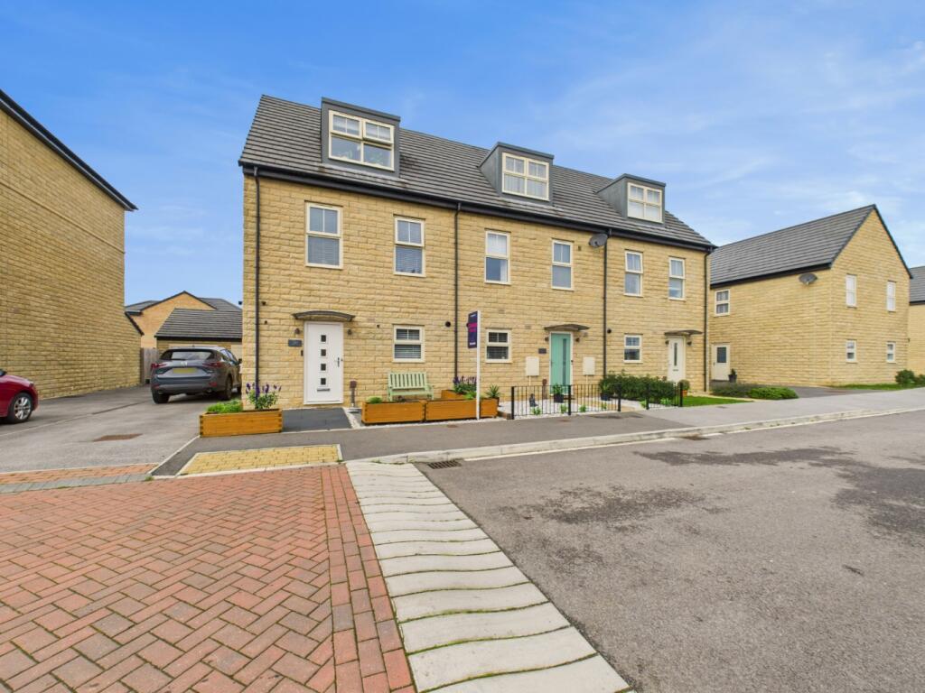 Main image of property: Amy Johnson Way, Kingswood, Hull, East Riding of Yorkshire, HU7 3NP