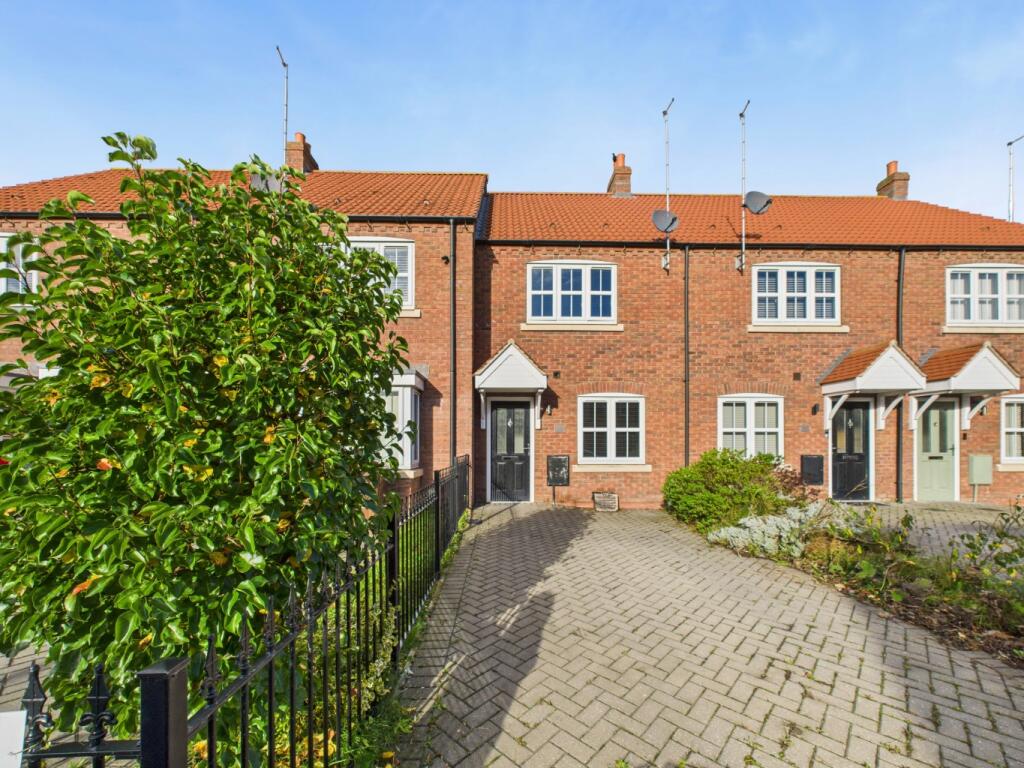 Main image of property: Crane Road, Kingswood, Hull, East Riding of Yorkshire, HU7 3FW