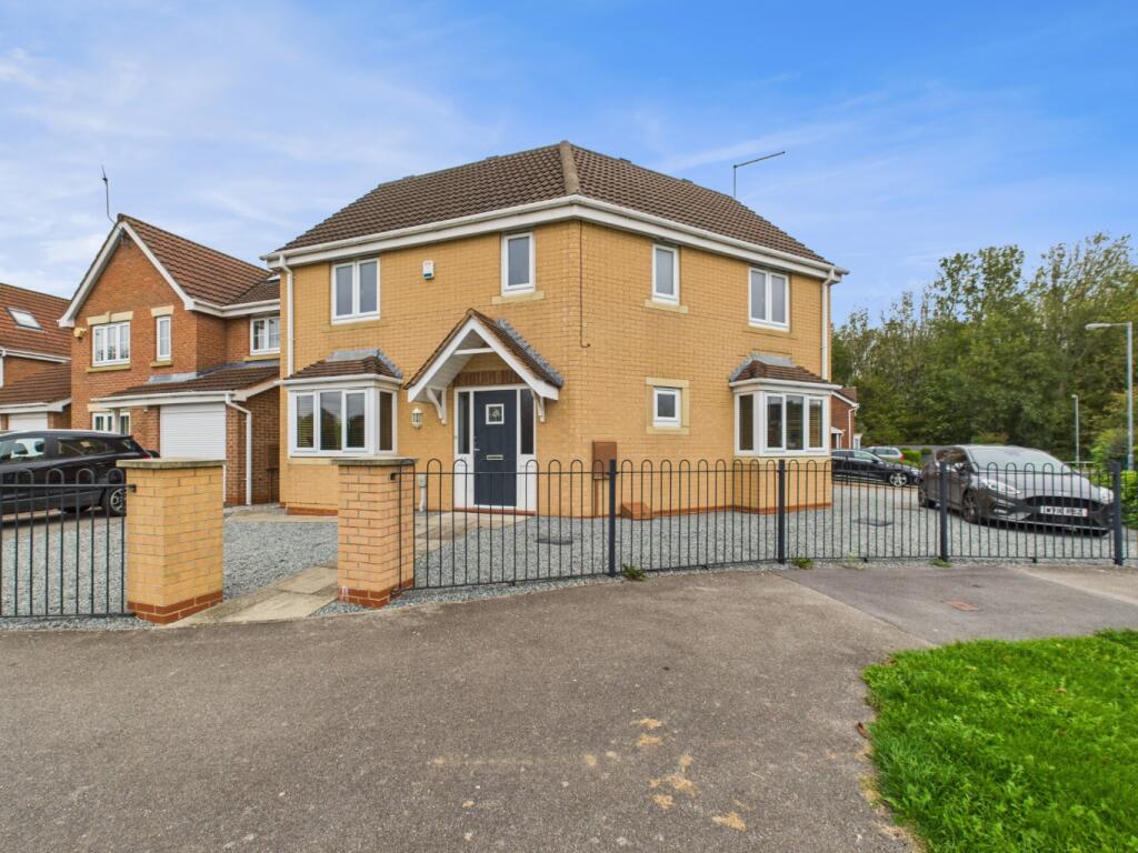 Main image of property: Selset Way, Kingswood, Hull, , HU7 3DE