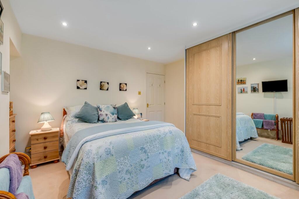Additional property image - Back O the Beck, Skipton, North Yorkshire, BD23