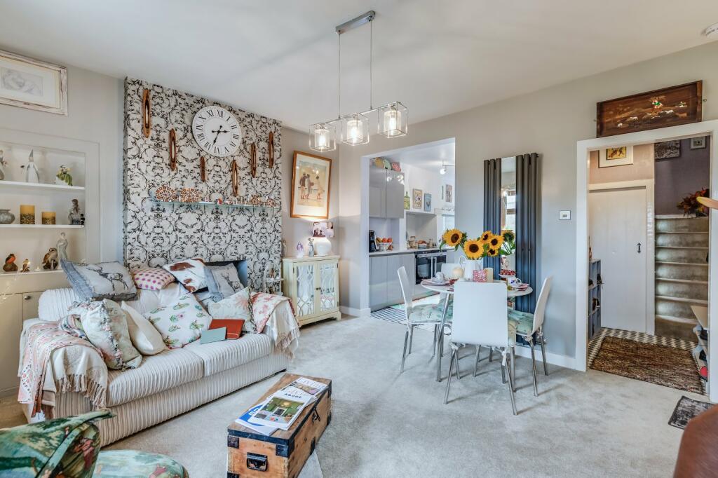 Additional property image - Wellhouse Square, Barnoldswick, Lancashire, BB18