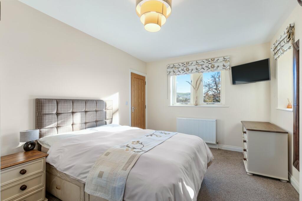 Additional property image - Queens Garth, Thornton in Craven, Skipton, North Yorkshire, BD23