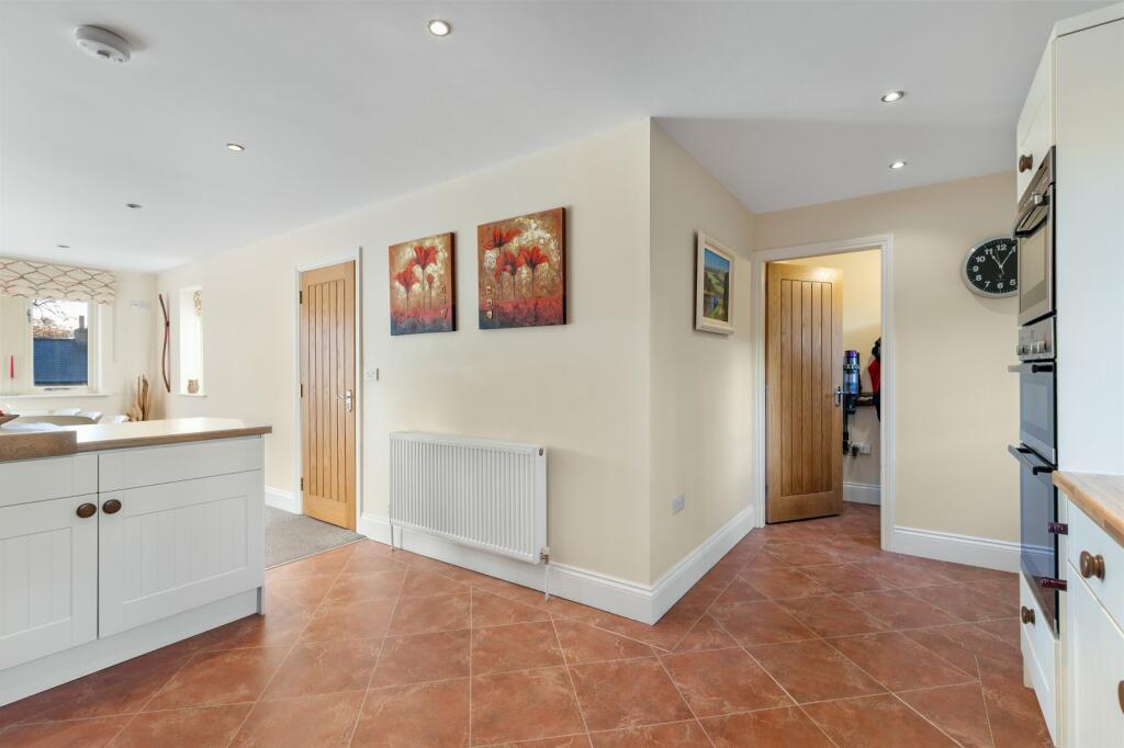 Additional property image - Queens Garth, Thornton in Craven, Skipton, North Yorkshire, BD23