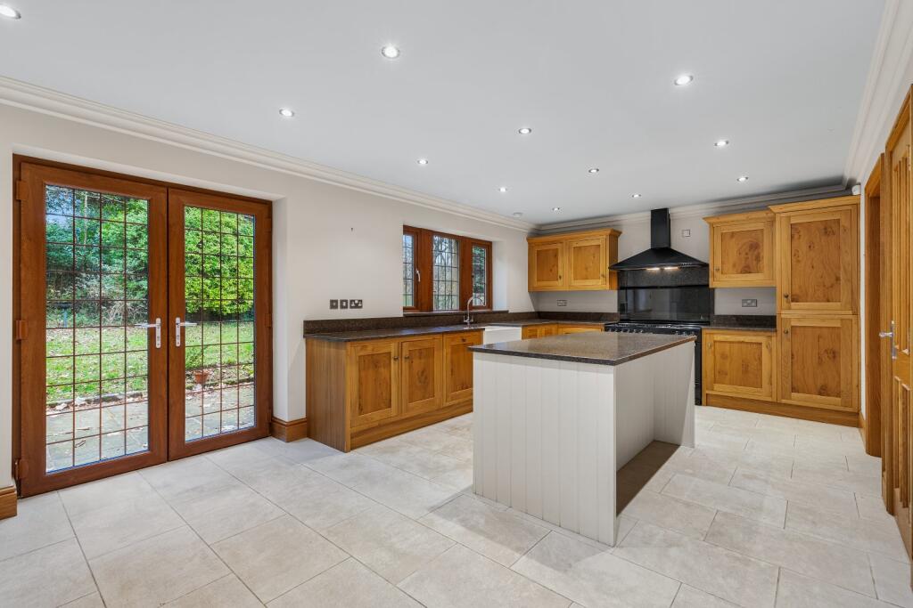 Additional property image - 5 The Paddock, Skipton, North Yorkshire, BD23
