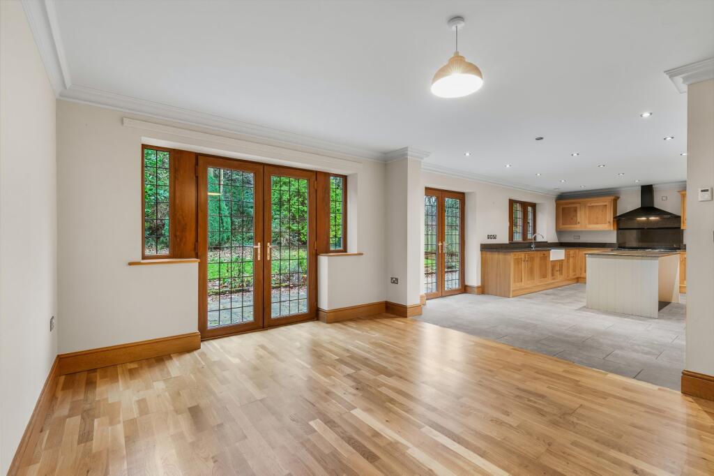 Additional property image - 5 The Paddock, Skipton, North Yorkshire, BD23