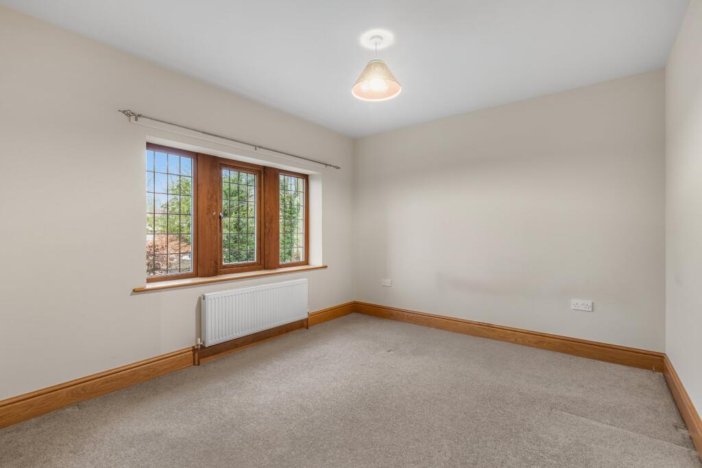 Additional property image - 5 The Paddock, Skipton, North Yorkshire, BD23