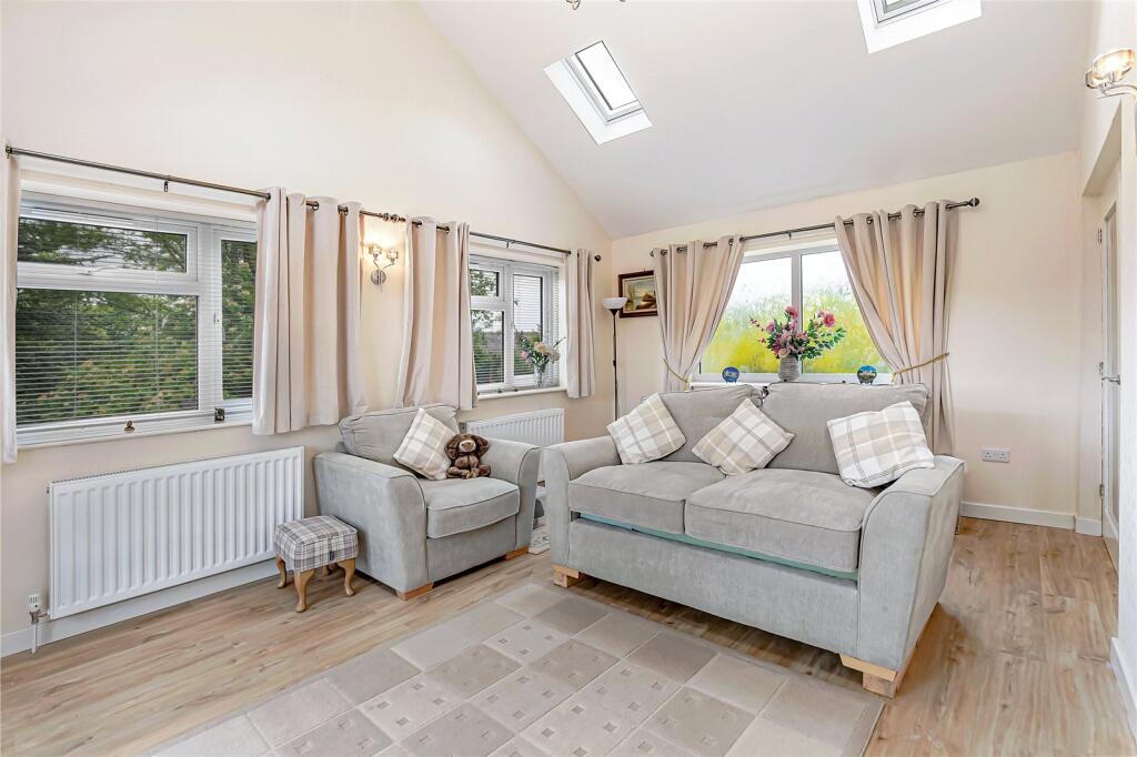 Additional property image - Park Wood Crescent, Skipton, North Yorkshire, BD23