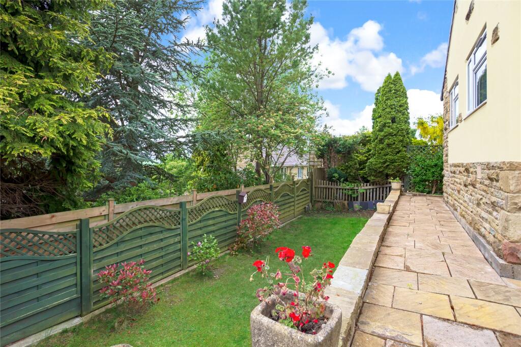 Additional property image - Park Wood Crescent, Skipton, North Yorkshire, BD23