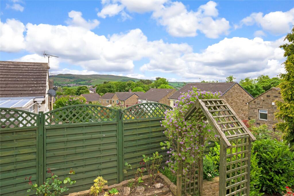 Additional property image - Park Wood Crescent, Skipton, North Yorkshire, BD23