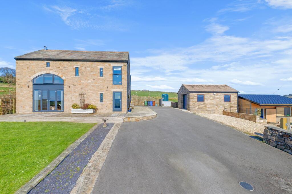 Main image of property: Skipton Old Road, Colne, Lancashire, BB8