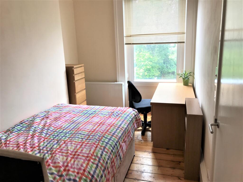 Main image of property: 2 Victoria Square, Jesmond, Newcastle upon Tyne