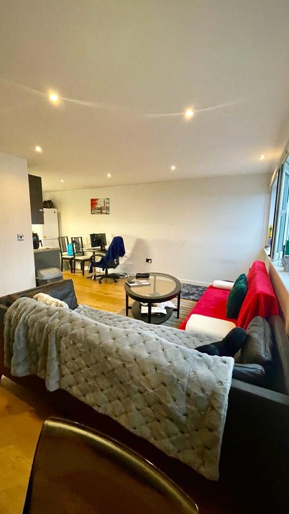 Main image of property: The Bar, St James Gate, Newcastle upon Tyne, 