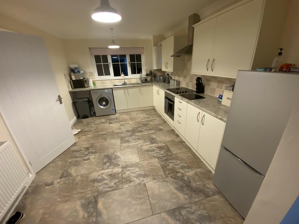 SemiDetached to rent on Coxs Yard, High Street, Metheringham