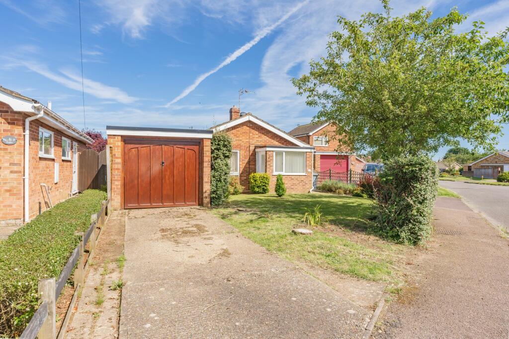 3 bedroom detached bungalow for sale in Partridge Road, Aylsham, NR11