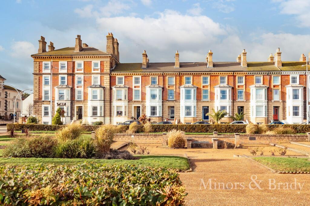 Main image of property: Wellington Esplanade, Lowestoft, NR33