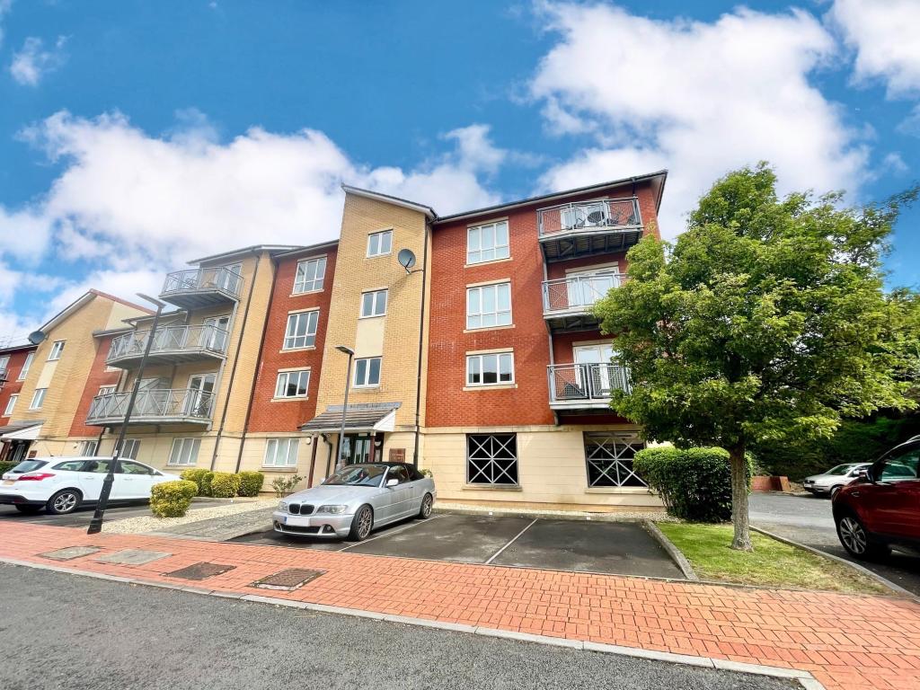 Main image of property: Y Rhodfa, Barry