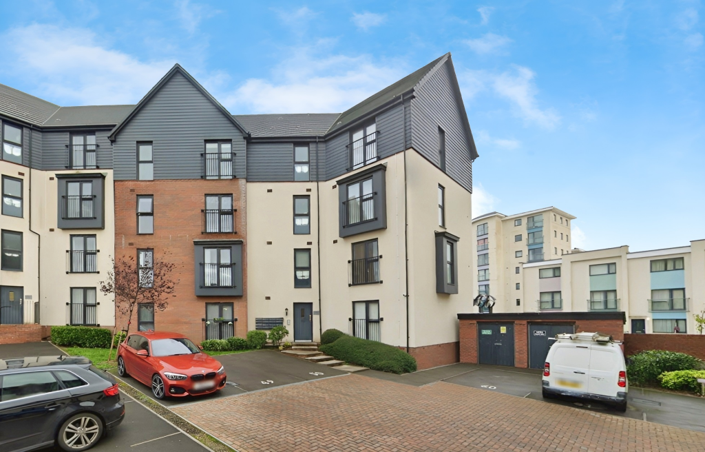 Main image of property: Cei Tir Y Castell, BARRY