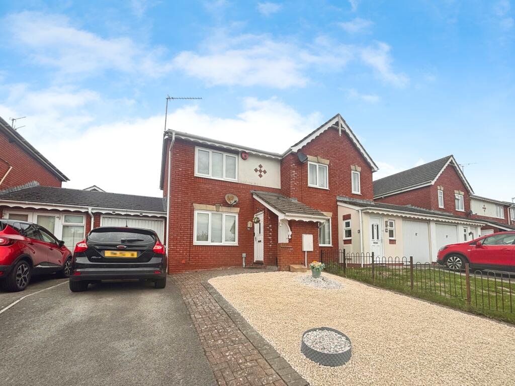 Main image of property: Rhodfa Sweldon, The Waterfront, Barry
