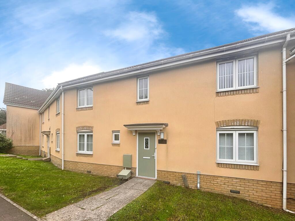 Main image of property: Clos Celyn, BARRY