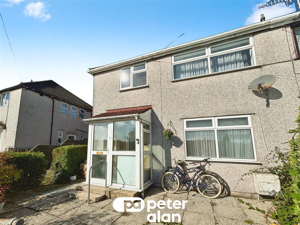 Main image of property: Brynteg Avenue, Pontllanfraith, BLACKWOOD