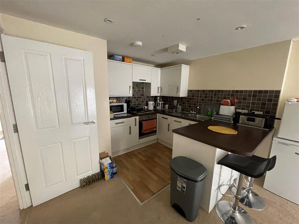 Main image of property: Commercial Street, Pontypool