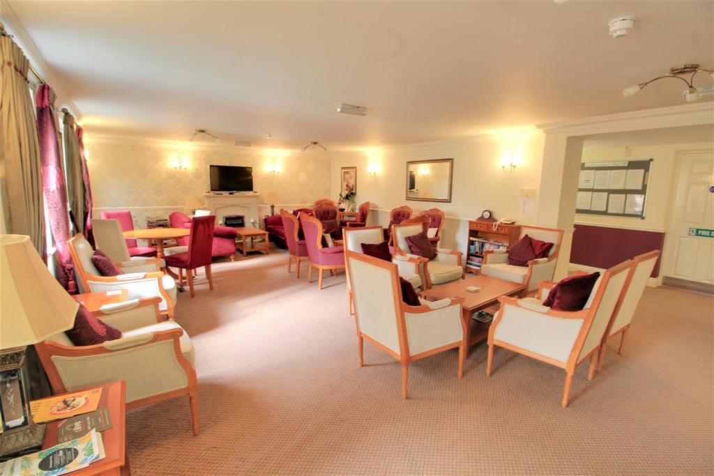 2 bedroom retirement property for sale in Windsor Lodge, Princes