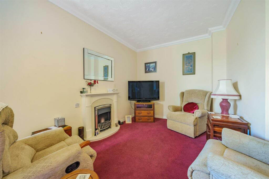Additional property image - New Hall Lodge, Sutton Coldfield